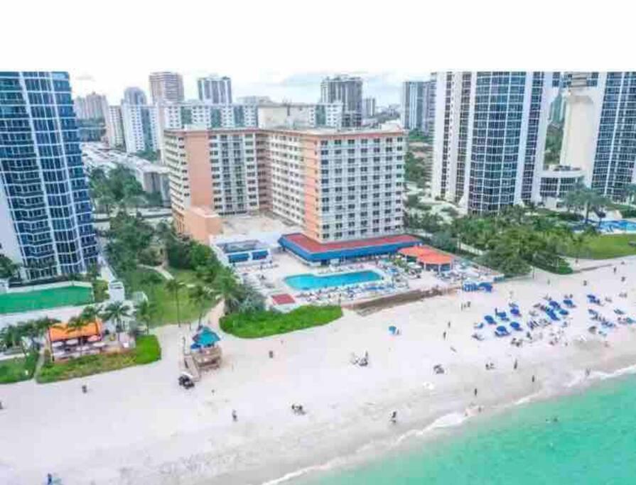 Alojamiento Con Balcon Hacia La Playa 115 マイアミビーチ エクステリア 写真